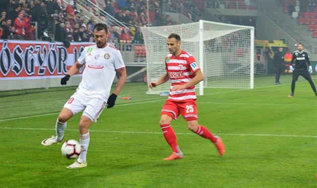 АРТЕМ МИЛЕВСКИЙ (СЛЕВА), KISVARDAFC.HU