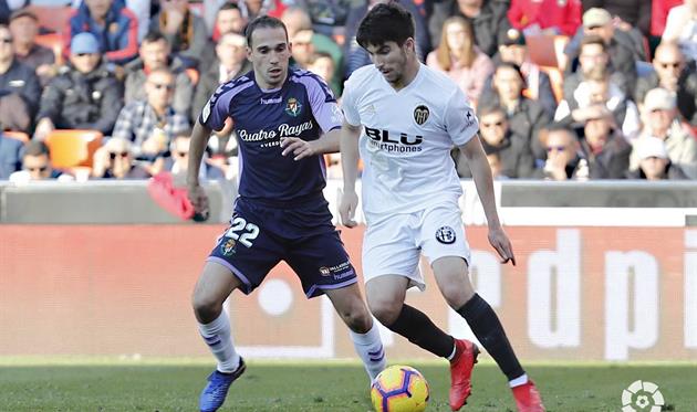 Валенсия не удержала победу в матче против Вальядолида