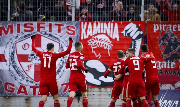 Игроки Олимпиакоса, twitter.com/olympiacos_org