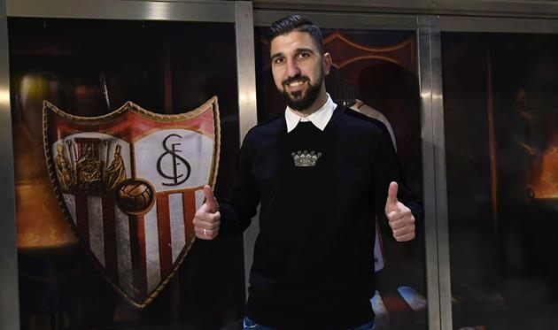 Мунас Даббур, ФК Севилья 