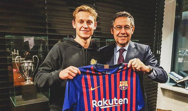 Френки де Йонг (слева)