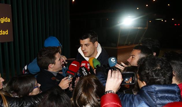 Альваро Мората, twitter/English_AS