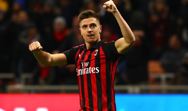 Пьонтек за тайм забил больше голов, чем Игуаин в последних 12 матчах