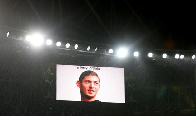 СТАДИОН ЭМИРЕЙТС ПЕРЕД МАТЧЕМ АРСЕНАЛ - КАРДИФФ, GETTY IMAGES