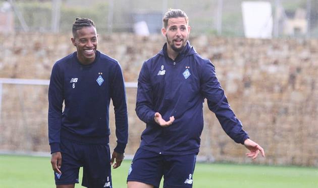 ФРАН СОЛЬ (СПРАВА), ФК ДИНАМО