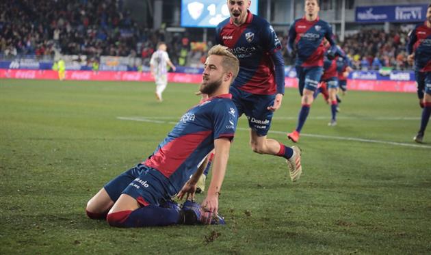 Игроки Уэски, twitter.com/SDHuesca