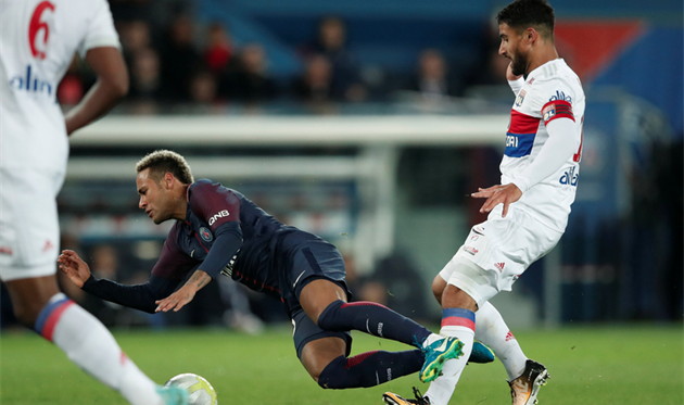 Лион — ПСЖ: видео онлайн-трансляция матча