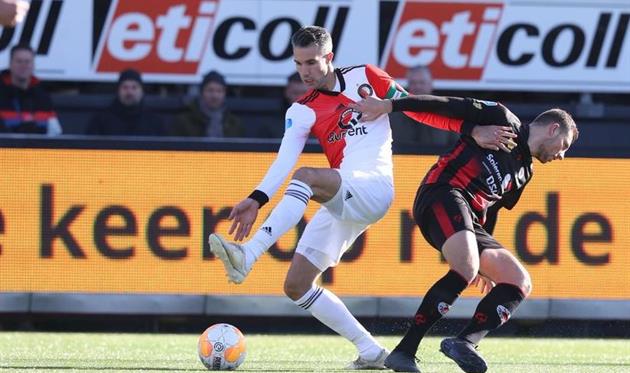 Фейеноорд после погрома Аякса уступил Эксельсиру, пропустив красивый гол в дополнительное время