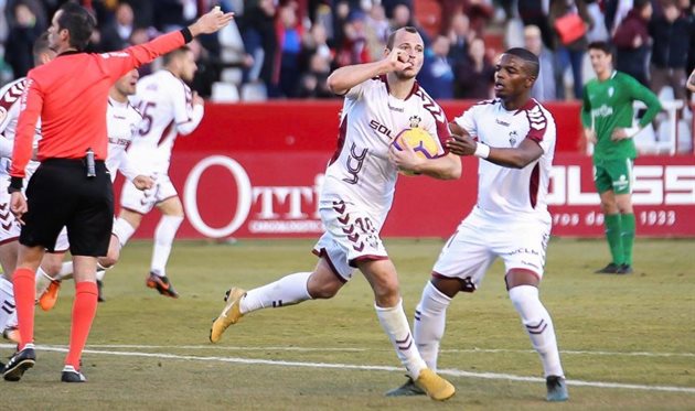 РОМАН ЗОЗУЛЯ, ALBACETE BALOMPIÉ