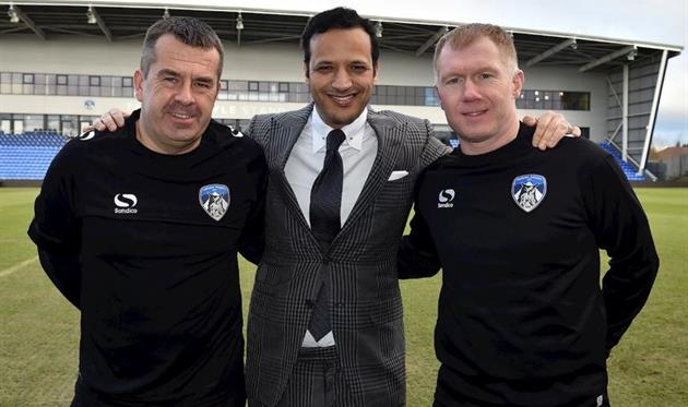 Скоулз представлен в качестве тренера Олдхэма