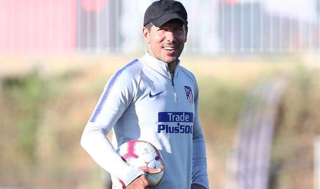 Симеоне продлил контракт с Атлетико