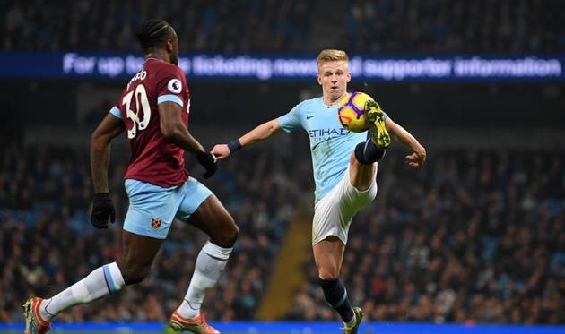 Александр Зинченко в матче против Вест Хэма, Getty Images