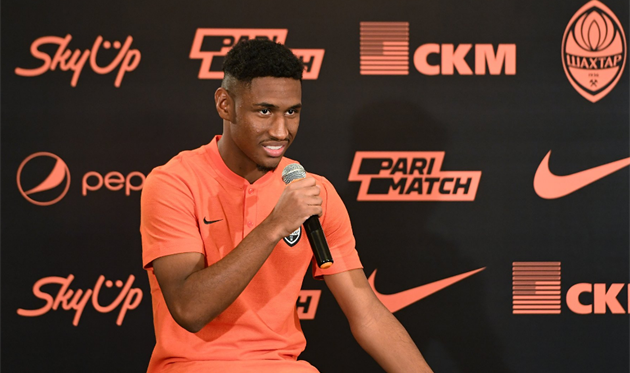 ТЕТЕ, ФК ШАХТЕР