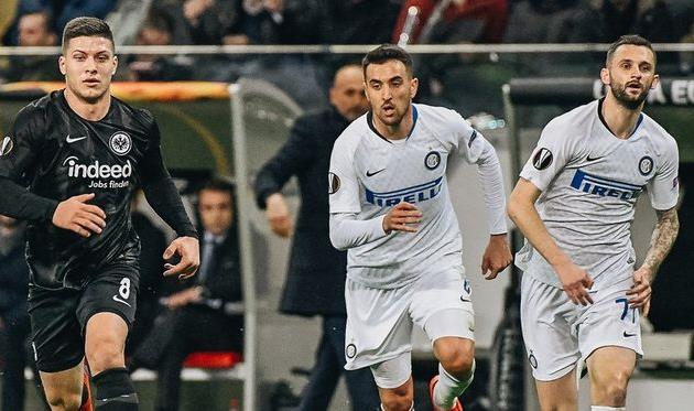 ФОТО twitter.com/eintracht