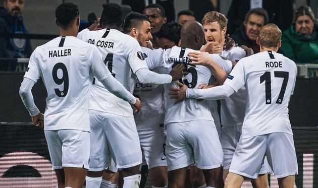 ФОТО twitter.com/eintracht