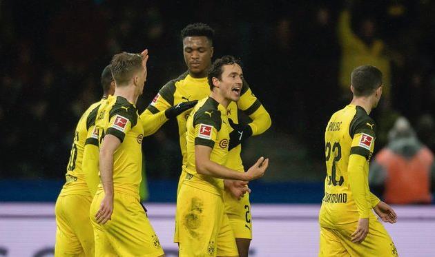 ФОТО twitter.com/bvb