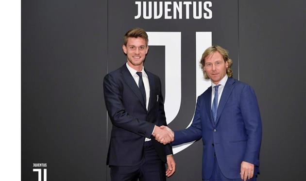 Даниэле Ругани (слева) и Павел Недвед (справа), photo Juventus FC