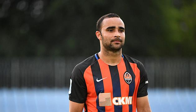 Исмаили, ФК Шахтер 