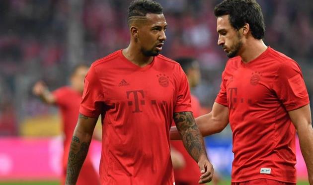Жером Боатенг (слева) и Матс Хуммельс (справа), photo FC Bayern Munich