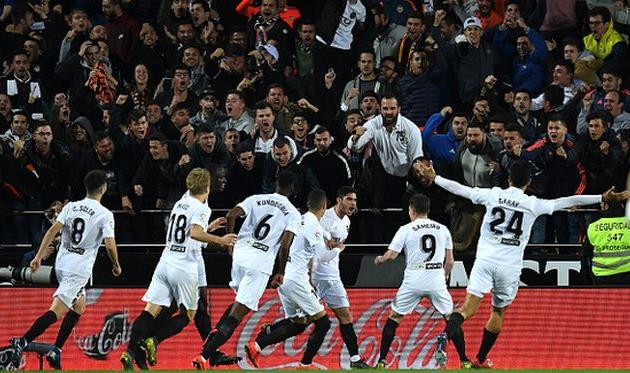 радость игроков валенсии, getty images