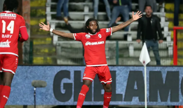 Дьемерси Мбокани, Photo FC ANTWERPEN