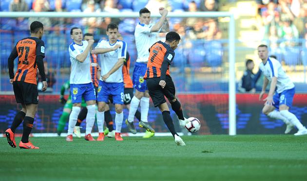 Динамо — Шахтер: прогноз букмекеров на центральный поединок УПЛ