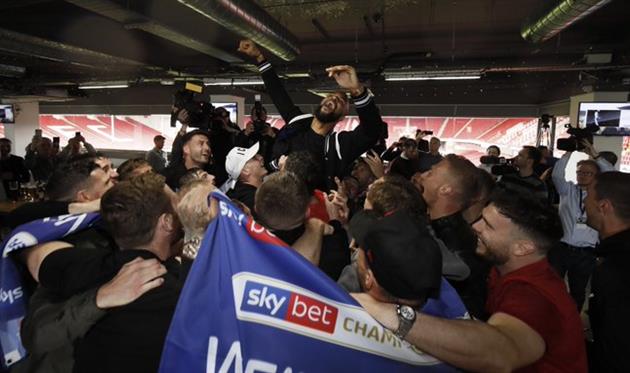 фото Шеффилд Юнайтед