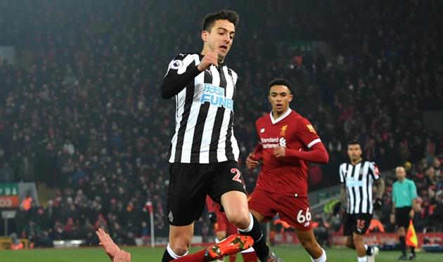 Микель Мерино — единственный игрок, сумевший обыграть ван Дейка за полтора сезона