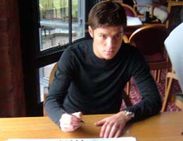 Алонсо готов поставить подпись 