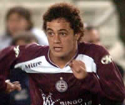 Лаутаро Акоста