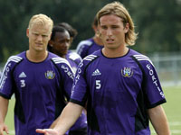 Лукас Билья