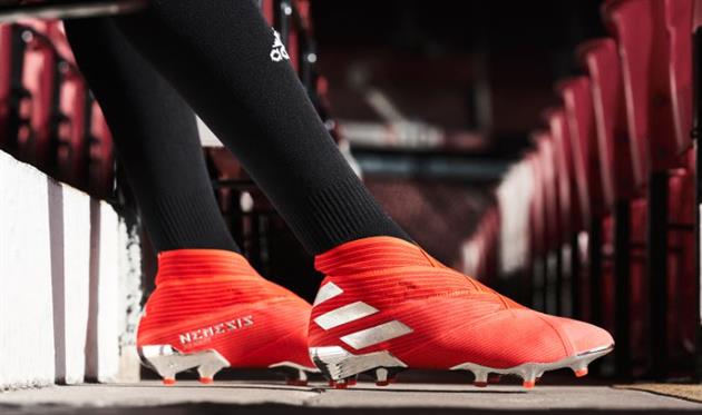 adidas представляет 302 Redirect Pack 
