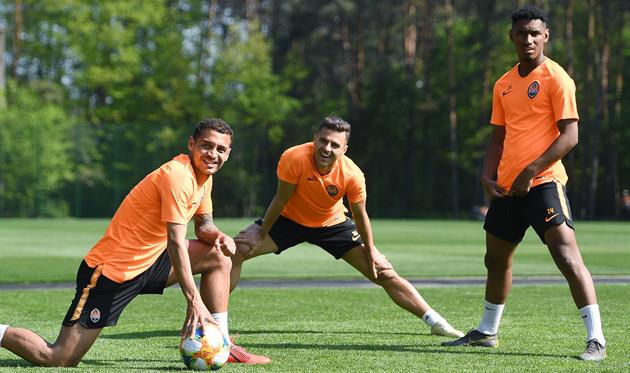 бразильцы (и украинец) Шахтера, фото ФК Шахтер