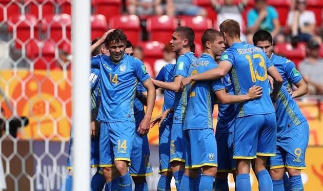 Дании Сикан (№14), фото УАФ