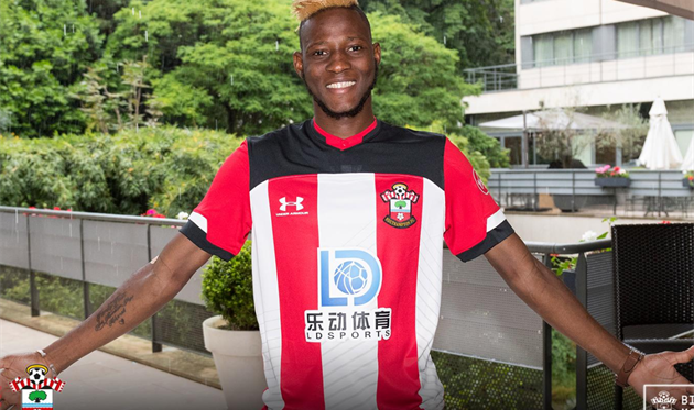 Мусса Дженепо, photo Southampton FC