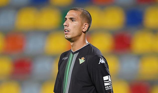 Рома нацелилась на Пау Лопеса