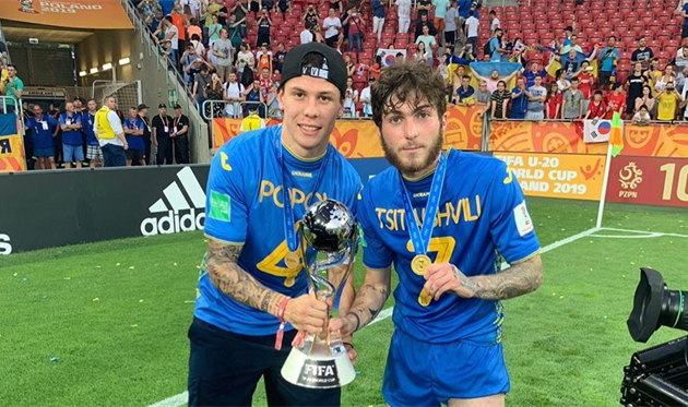 ГЕОРГИЙ ЦИТАИШВИЛИ (СПРАВА), INSTAGRAM.COM/GIORGITSITAISHVILI10