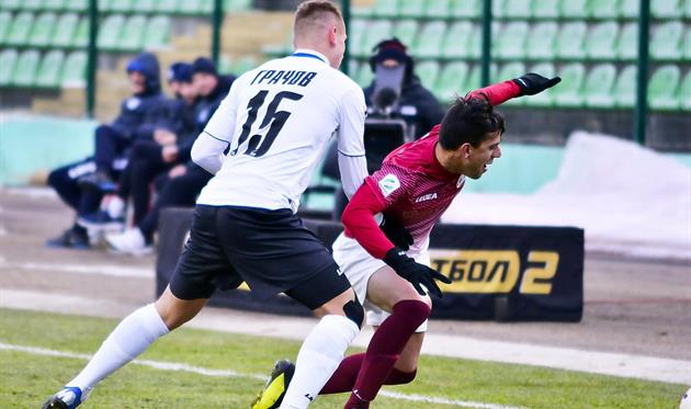 КАУЕ (СПРАВА), ФК ЛЬВОВ