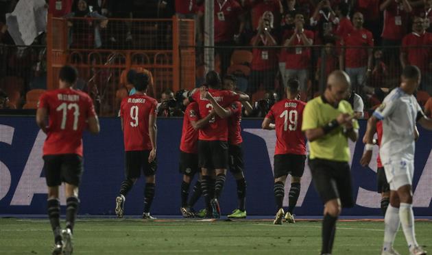 twitter.com/SquawkaNews