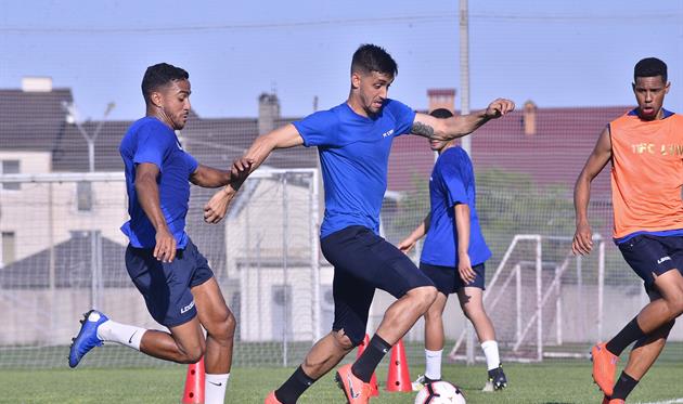 Мартан (с мячом), фото ФК Львов