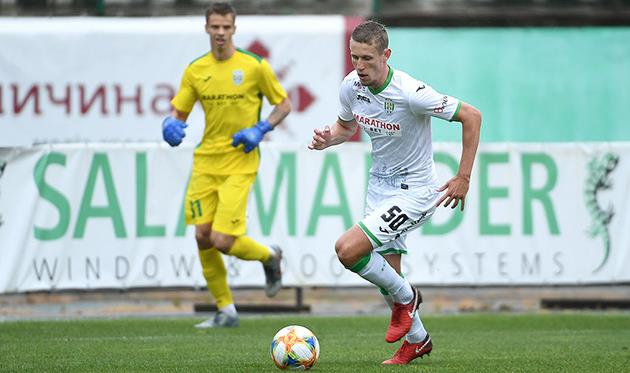 Фото ФК Карпаты