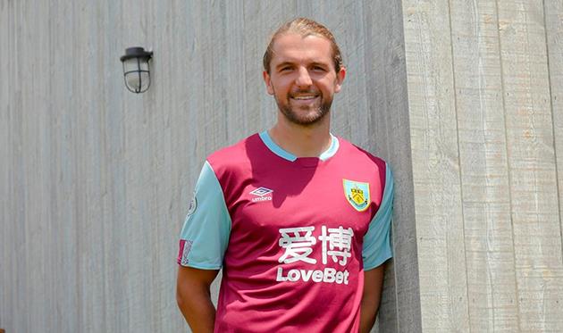 Джей Родригес, фото ФК Бернли