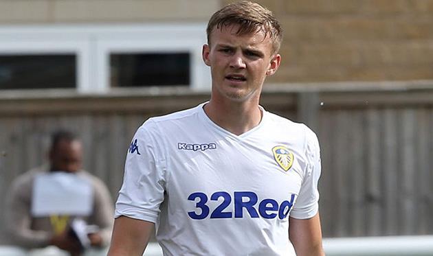 Сэм Далби, фото ФК Лидс Юнайтед