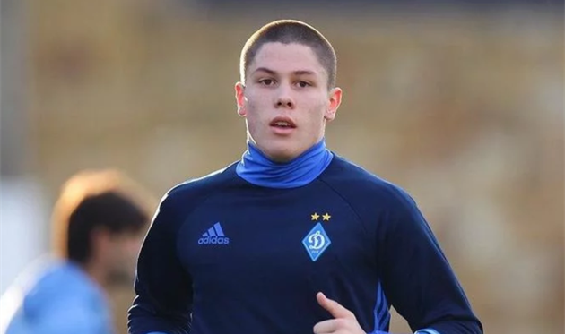 ДЕНИС ПОПОВ, ФОТО ФК ДИНАМО КИЕВ