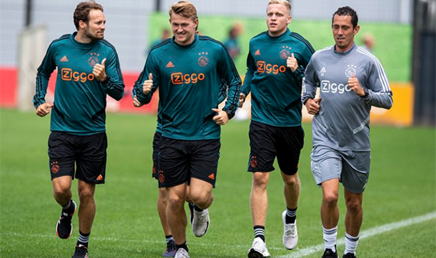 Фото ФК Аякс