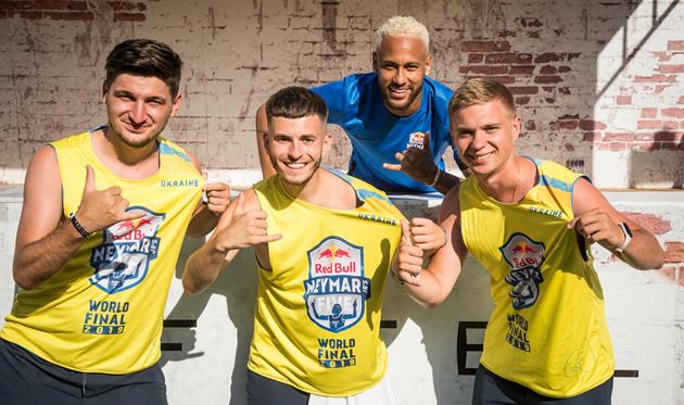 Неймар вернулся после травмы на Мировой Финал Red Bull Neymar Jr’s Five