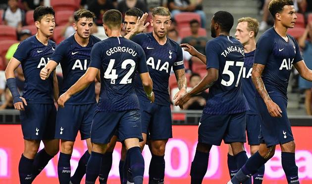 МКЧ. Гол Кейна с центра поля принес Тоттенхэму победу над Ювентусом