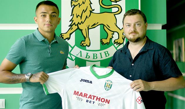 КИРИЛЕНКО (СЛЕВА), ФОТО ФК КАРПАТЫ