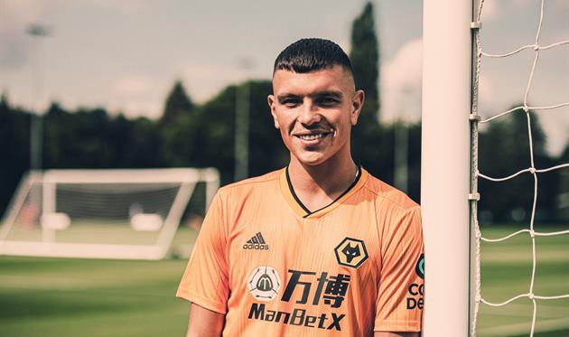 Ренан Дадашов, фото Вулверхэмптон