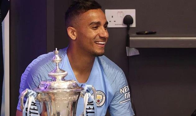 twitter.com/2DaniLuiz